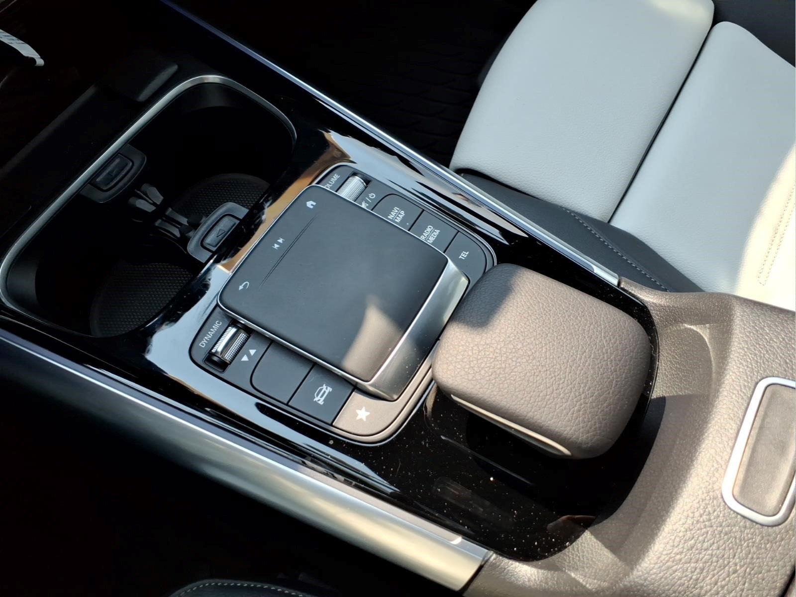 Certified 2023 Mercedes-Benz GLA 250 4MATIC image 16