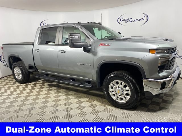 Certified 2024 Chevrolet Silverado 2500 LT w/ Convenience Package AWD/4WD image 9