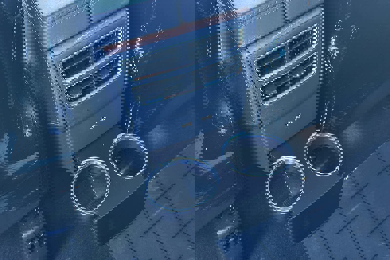 Used 2017 Tesla Model X image 14