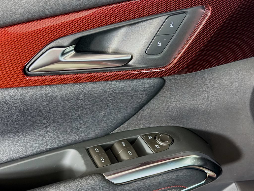 New 2026 Chevrolet Traverse Z71 w/ Enhanced Driving Package AWD/4WD image 16