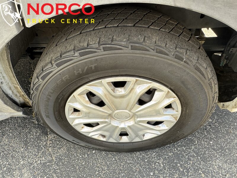 Used 2024 Ford Transit 350 XLT RWD image 15