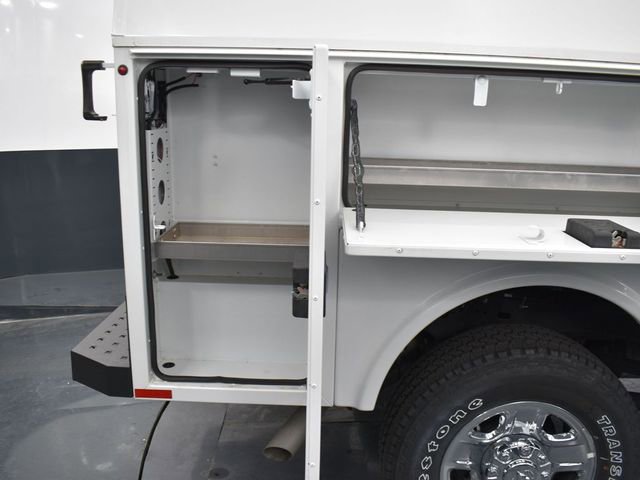 New 2024 RAM 2500 Tradesman w/ Chrome Appearance Group image 35