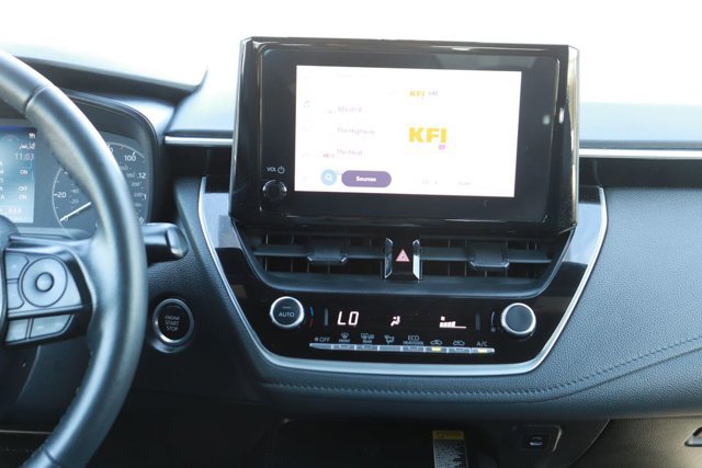 Used 2024 Toyota Corolla SE w/ SE Premium Package image 16