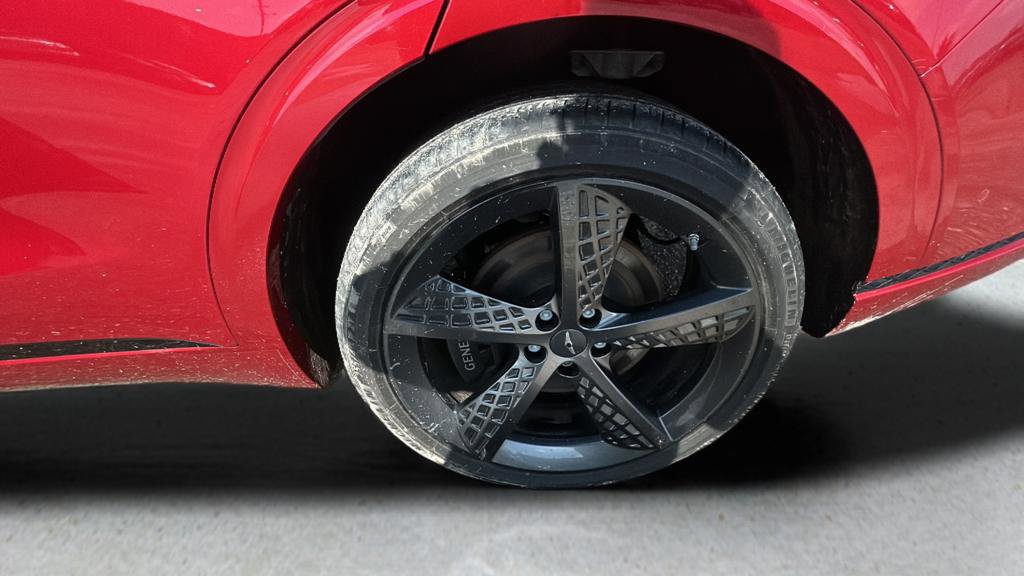 Used 2025 Genesis GV70 3.5T Sport w/ Sport Advanced Package AWD/4WD image 20