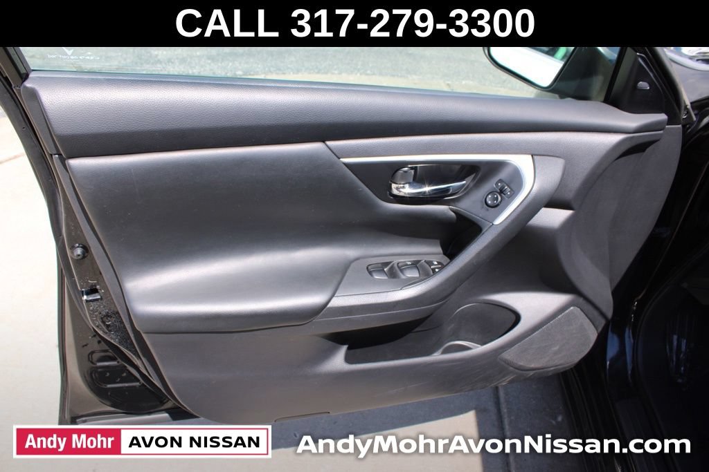 Used 2017 Nissan Altima 2.5 SV FWD image 18