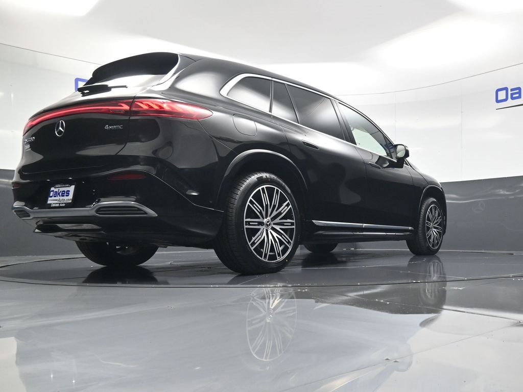 Used 2023 Mercedes-Benz EQS 580 4MATIC SUV image 46