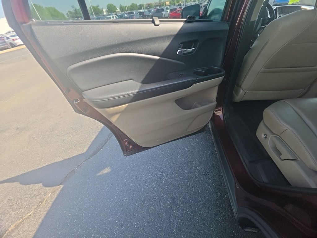 Certified 2022 Honda Pilot Special Edition image 26