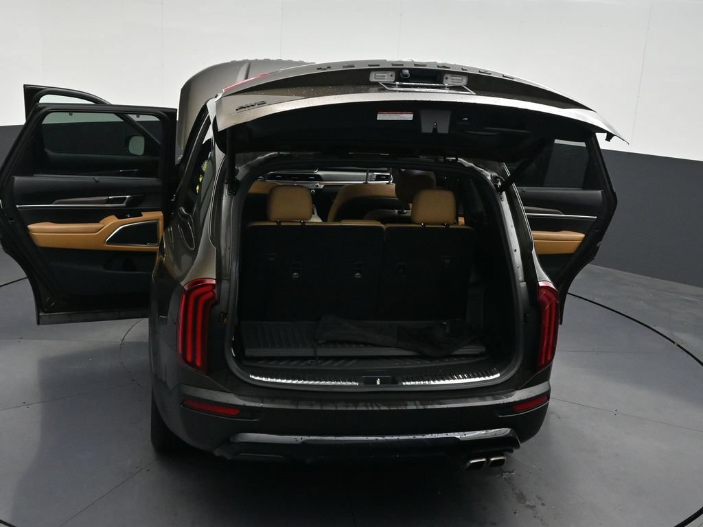 Used 2022 Kia Telluride SX w/ Nightfall Edition Package AWD/4WD image 36