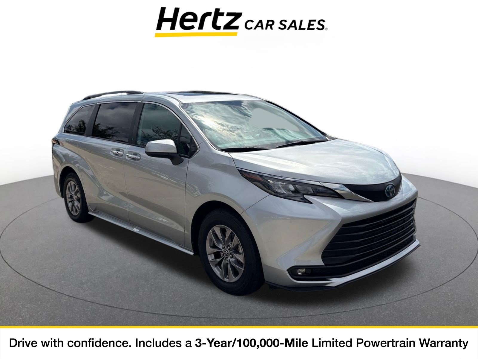 Used 2025 Toyota Sienna XLE