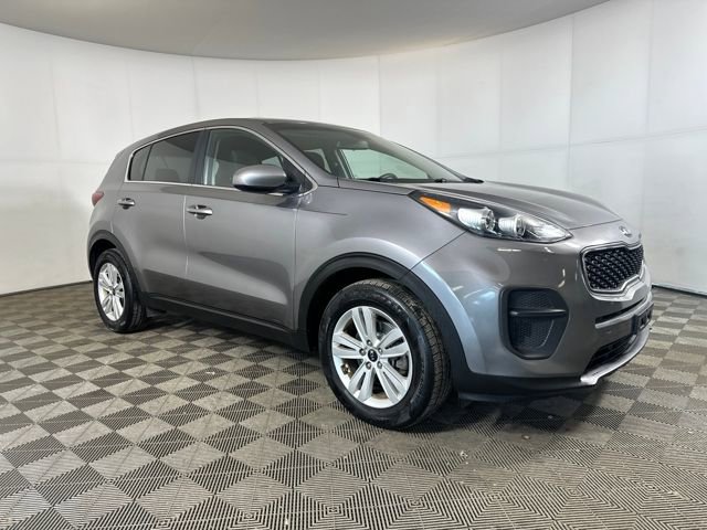 Used 2017 Kia Sportage LX image 2