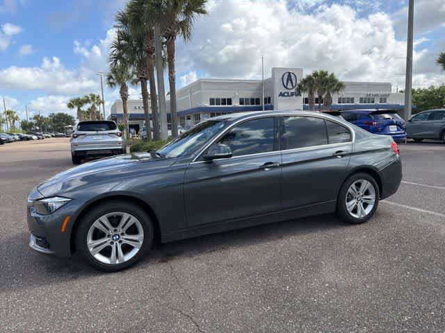 Used 2017 BMW 330i xDrive Sedan AWD/4WD image 28