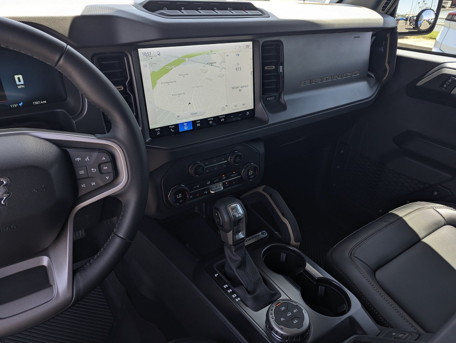 Used 2026 Ford Bronco Badlands AWD/4WD image 11