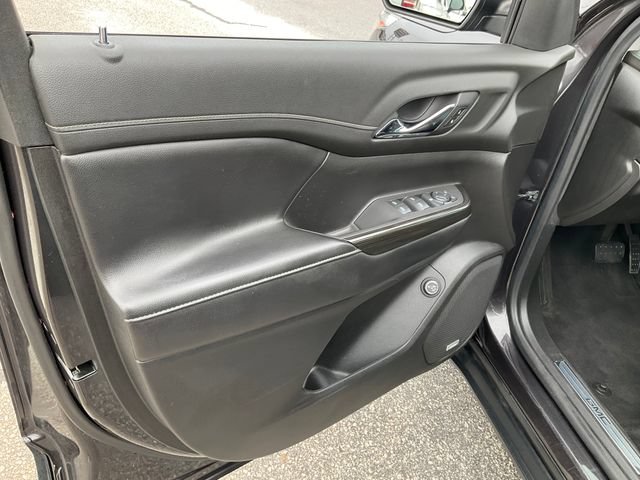 Used 2019 GMC Acadia SLT AWD/4WD image 7