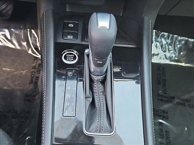 Used 2023 Nissan Kicks SR FWD image 17