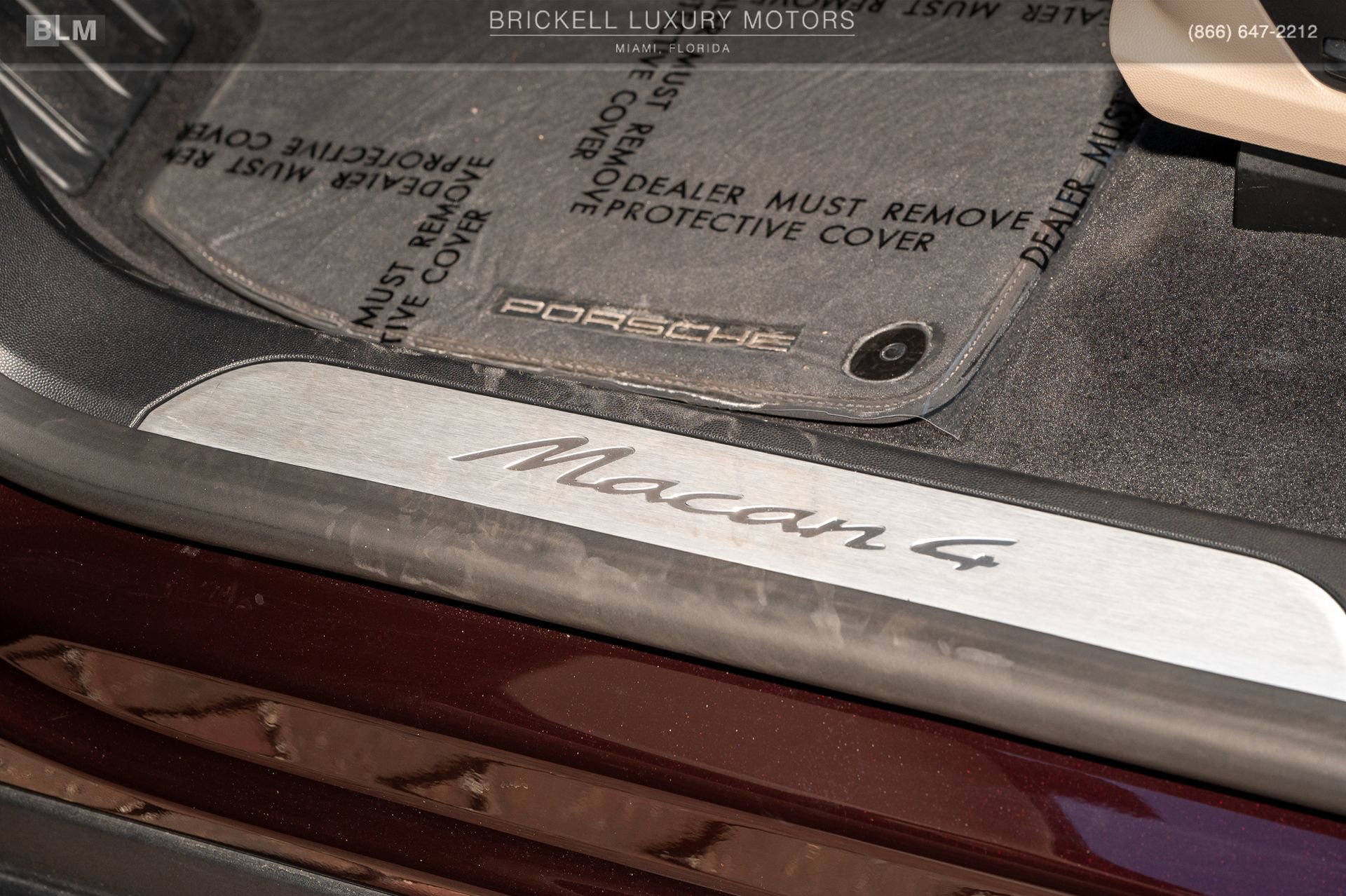 Used 2025 Porsche Macan 4 Electric image 60