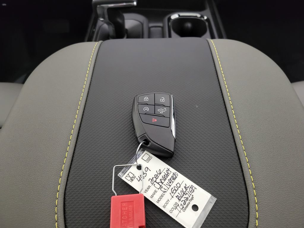 New 2026 Chevrolet Silverado 1500 ZR2 image 51