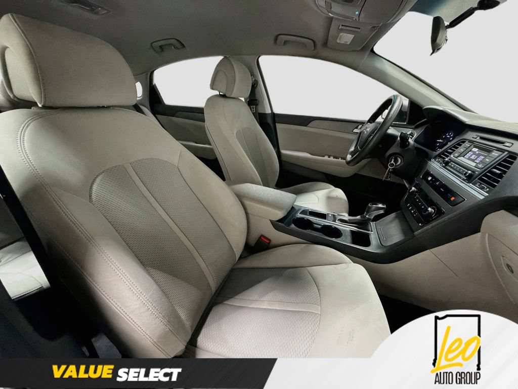 Used 2017 Hyundai Sonata SE FWD image 26