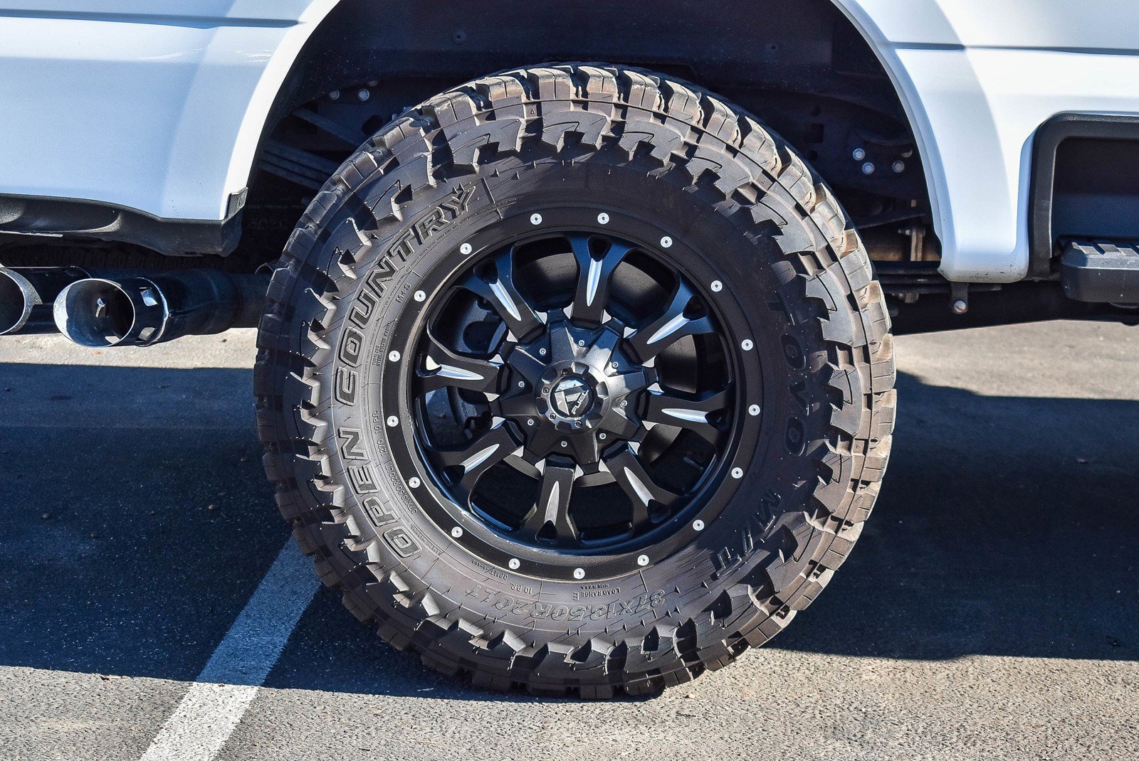 Used 2024 Ford F350 Lariat w/ Lariat Ultimate Package image 11