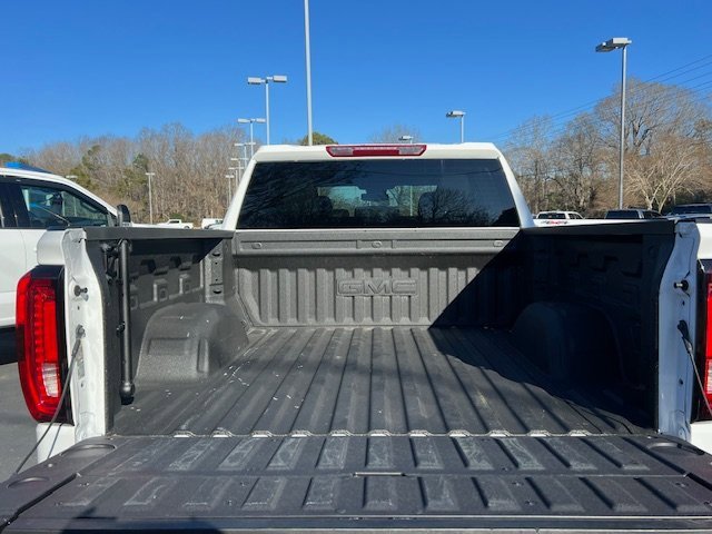 Used 2025 GMC Sierra 1500 AT4 image 17
