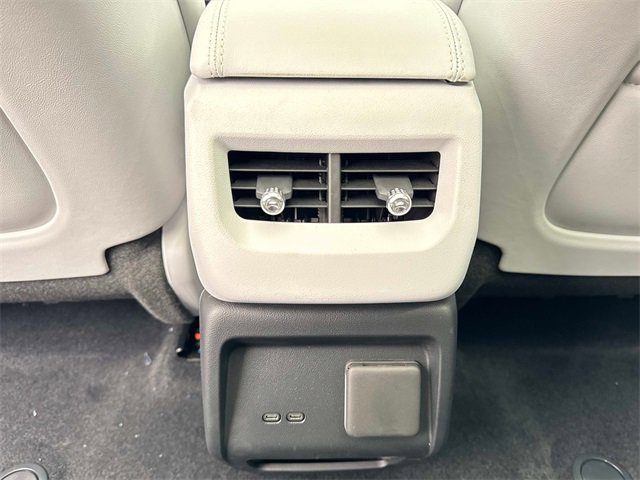 New 2026 Cadillac Optiq Luxury 1 image 13