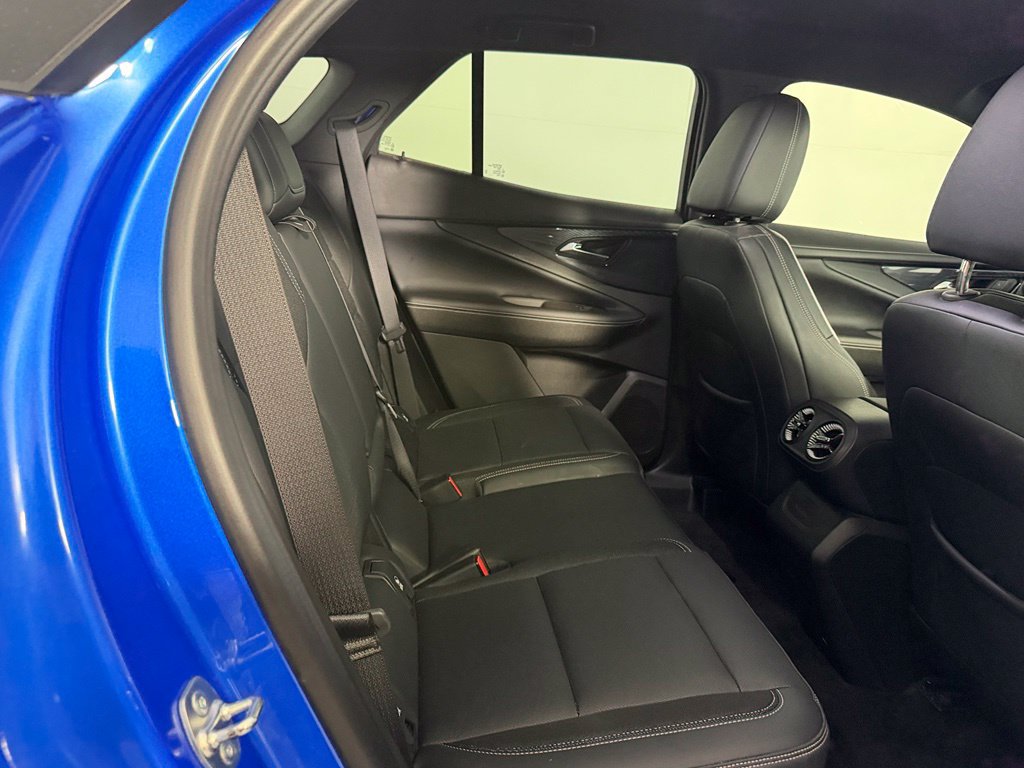 Used 2024 Chevrolet Blazer EV LT AWD/4WD image 19