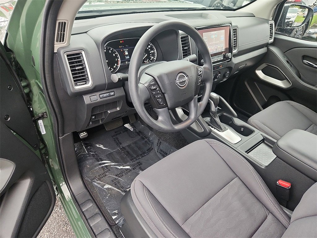 Certified 2024 Nissan Frontier SV image 12