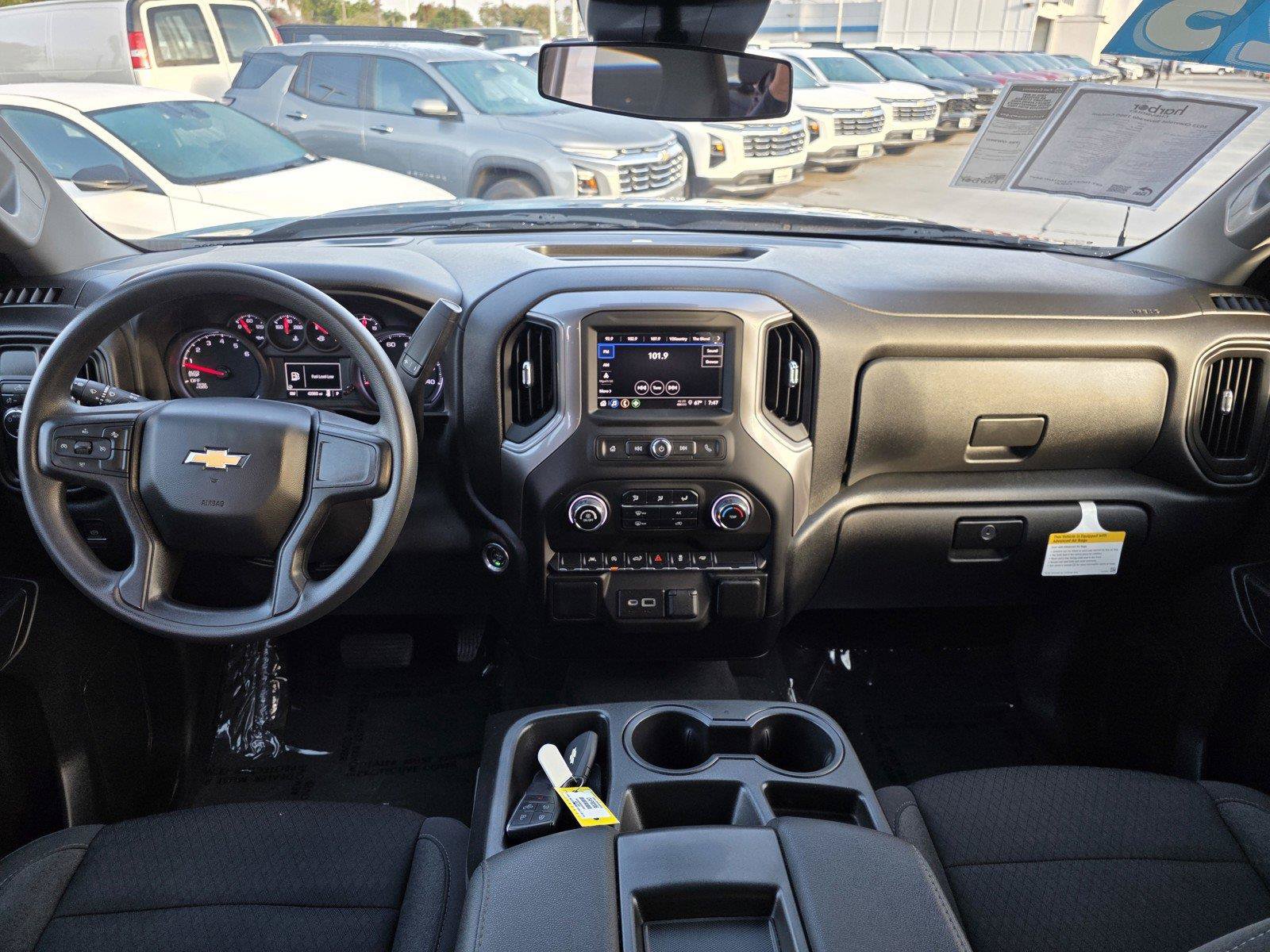 Used 2023 Chevrolet Silverado 1500 Custom RWD image 19