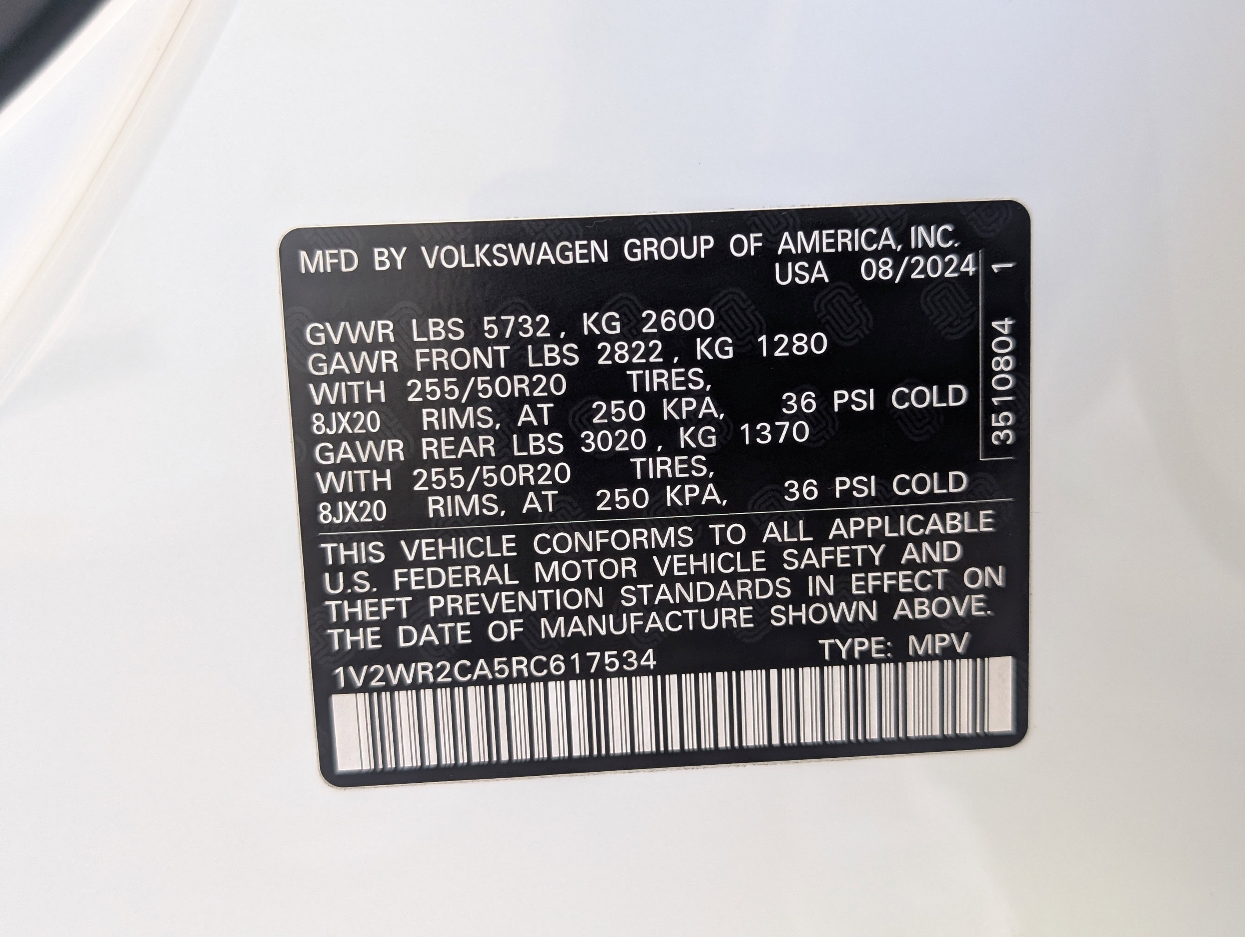 Used 2024 Volkswagen Atlas SE image 40