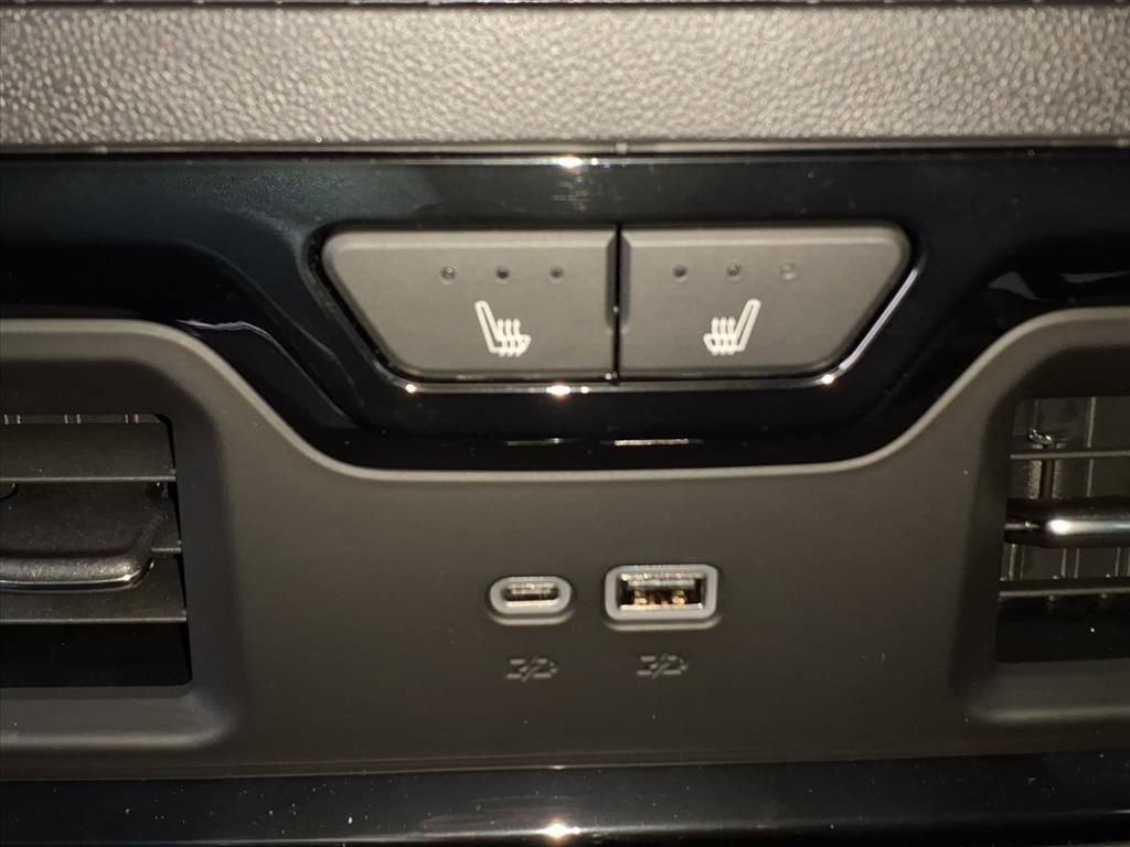 New 2026 GMC Sierra 1500 AT4X AWD/4WD image 11