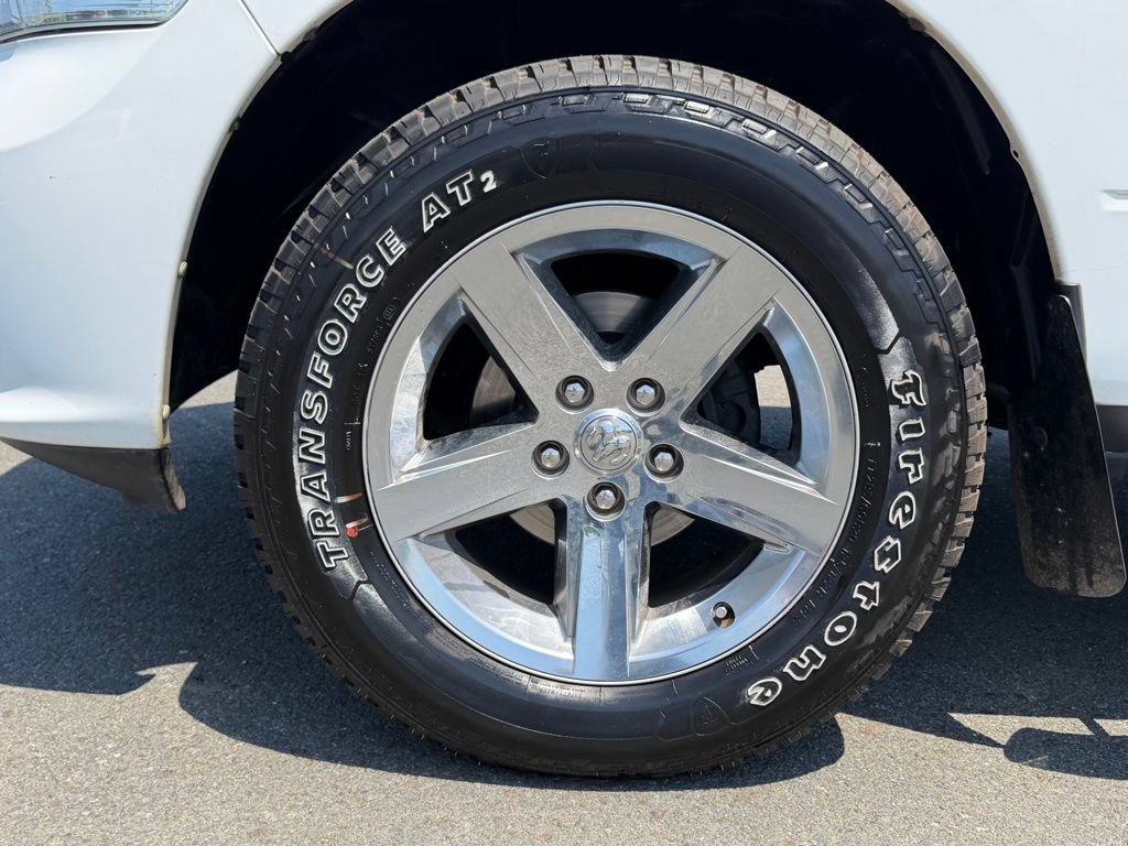 Used 2016 RAM 1500 Express w/ Popular Equipment Group AWD/4WD image 10