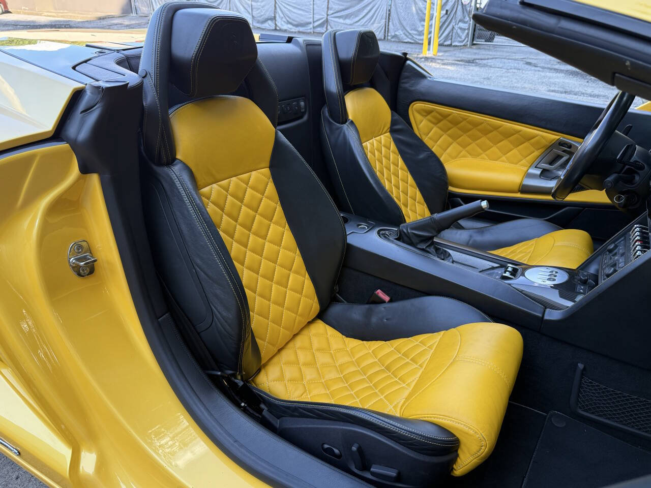Used 2011 Lamborghini Gallardo LP 560-4 AWD/4WD image 17