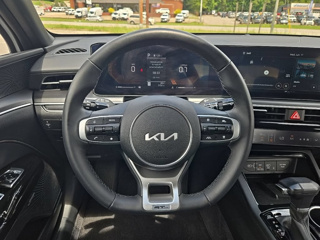 Used 2026 Kia K5 GT-Line w/ GT-Line Premium Package FWD image 4