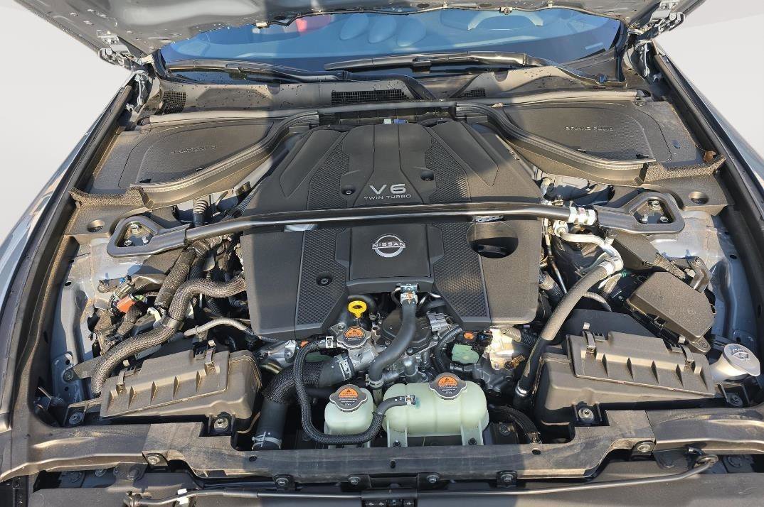 Used 2026 Nissan Z NISMO w/ Floor Mat Package RWD image 11