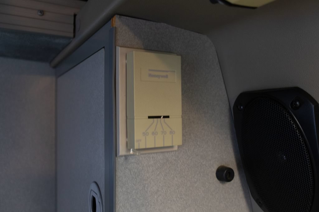 Used 1997 Volkswagen Eurovan Camper FWD image 34