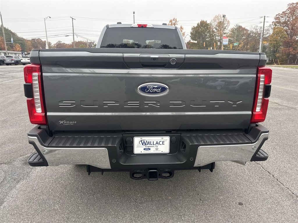 New 2026 Ford F250 Lariat w/ Chrome Package image 5