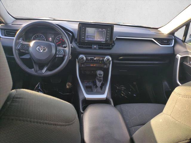 Used 2021 Toyota RAV4 XLE FWD image 17