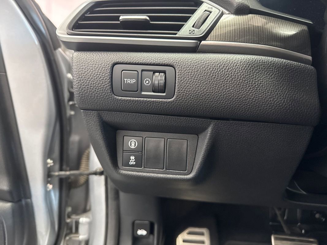 Used 2019 Honda Accord Sport image 11