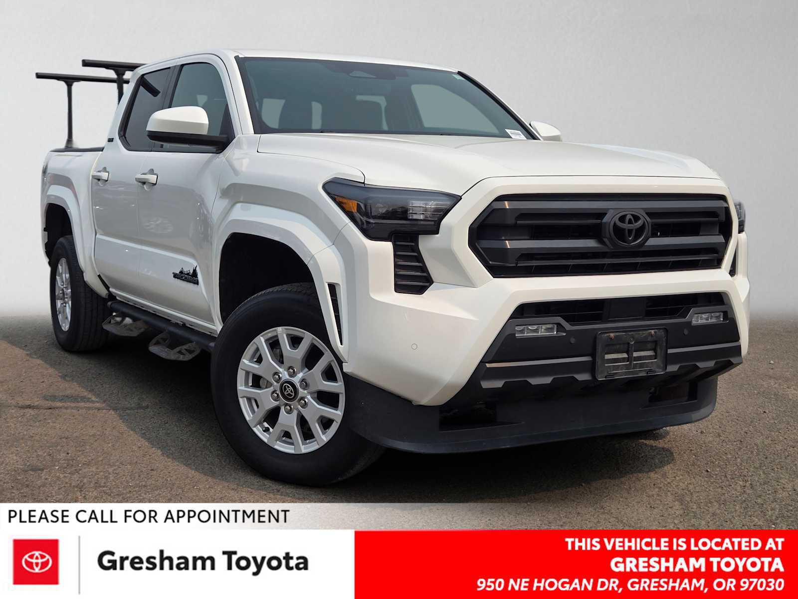 Used 2024 Toyota Tacoma SR5 w/ SR5 Upgrade Package AWD/4WD image 1
