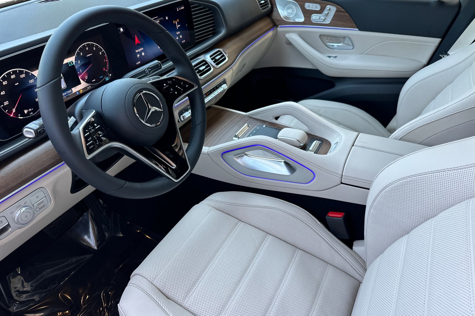 New 2026 Mercedes-Benz GLE 580 4MATIC image 4