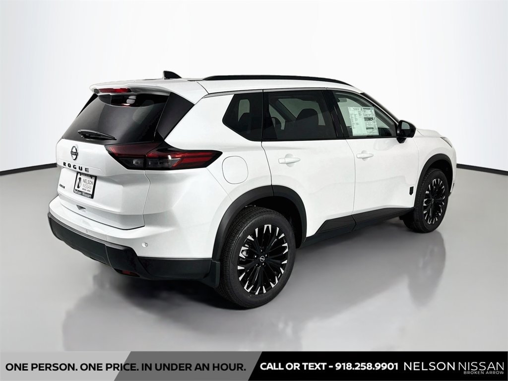 New 2026 Nissan Rogue Dark Armor FWD image 5