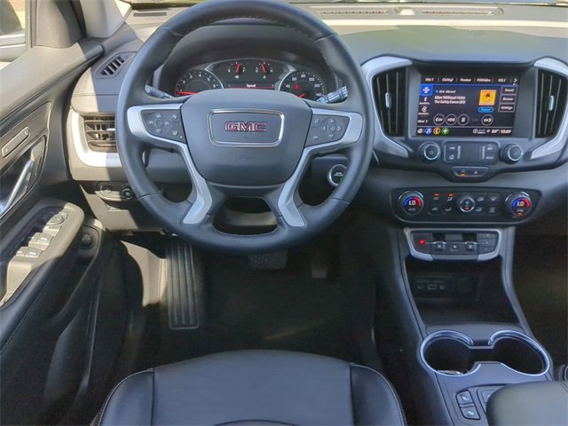 Used 2023 GMC Terrain SLT image 15
