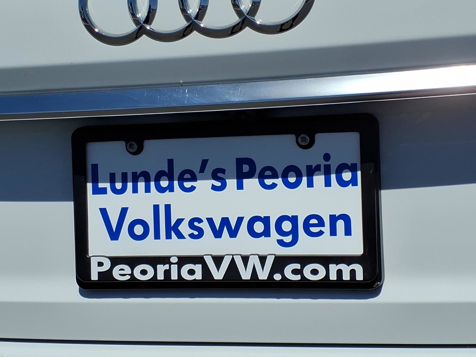 Used 2023 Audi Q7 2.0T Premium w/ Towing Package AWD/4WD image 17