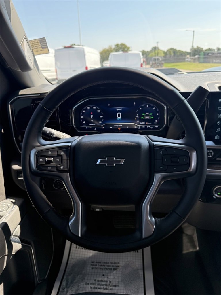 Used 2023 Chevrolet Silverado 1500 LT Trail Boss w/ Protection Package image 17