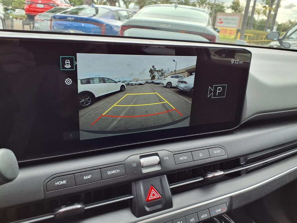 Used 2025 Kia K4 FWD image 26