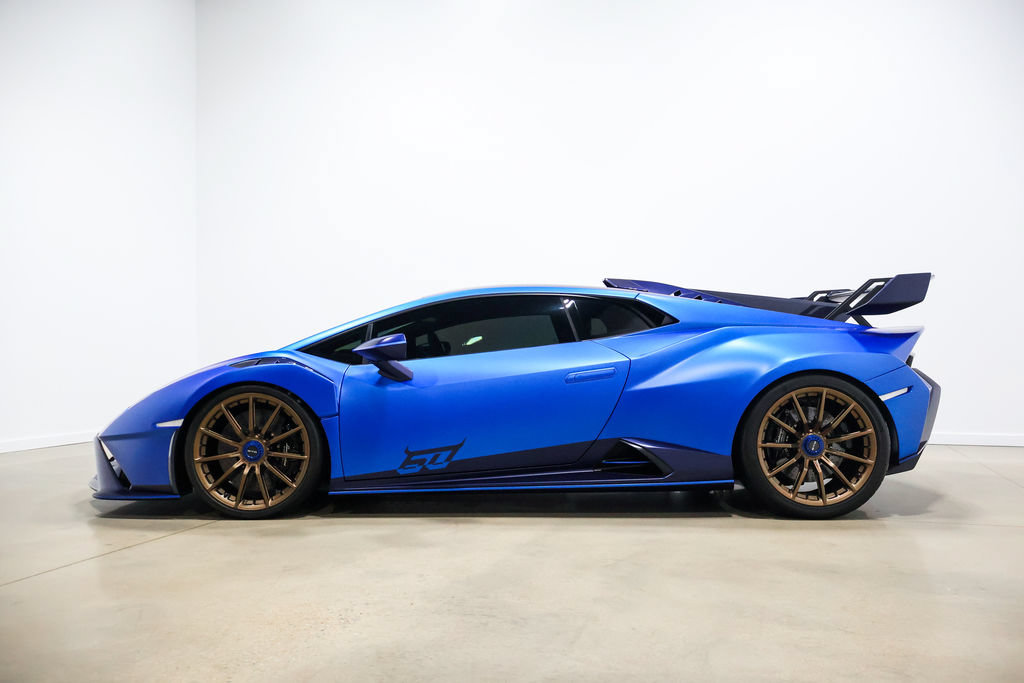 Used 2023 Lamborghini Huracan STO RWD image 17