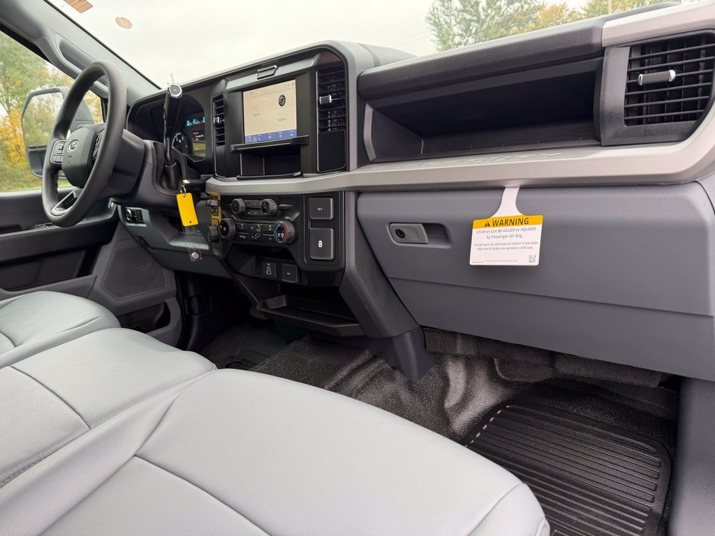 New 2026 Ford F450 XL w/ XL Chrome Package AWD/4WD image 17