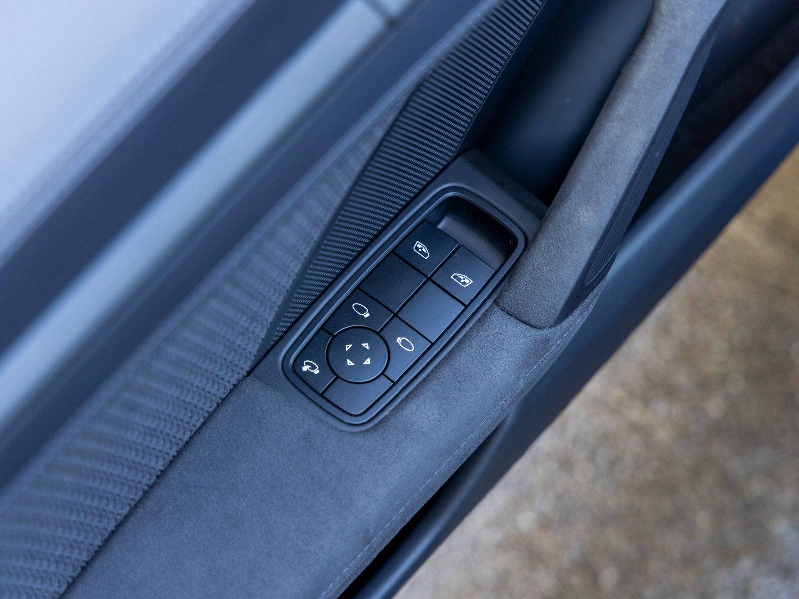 Certified 2025 Porsche 911 Carrera GTS image 27