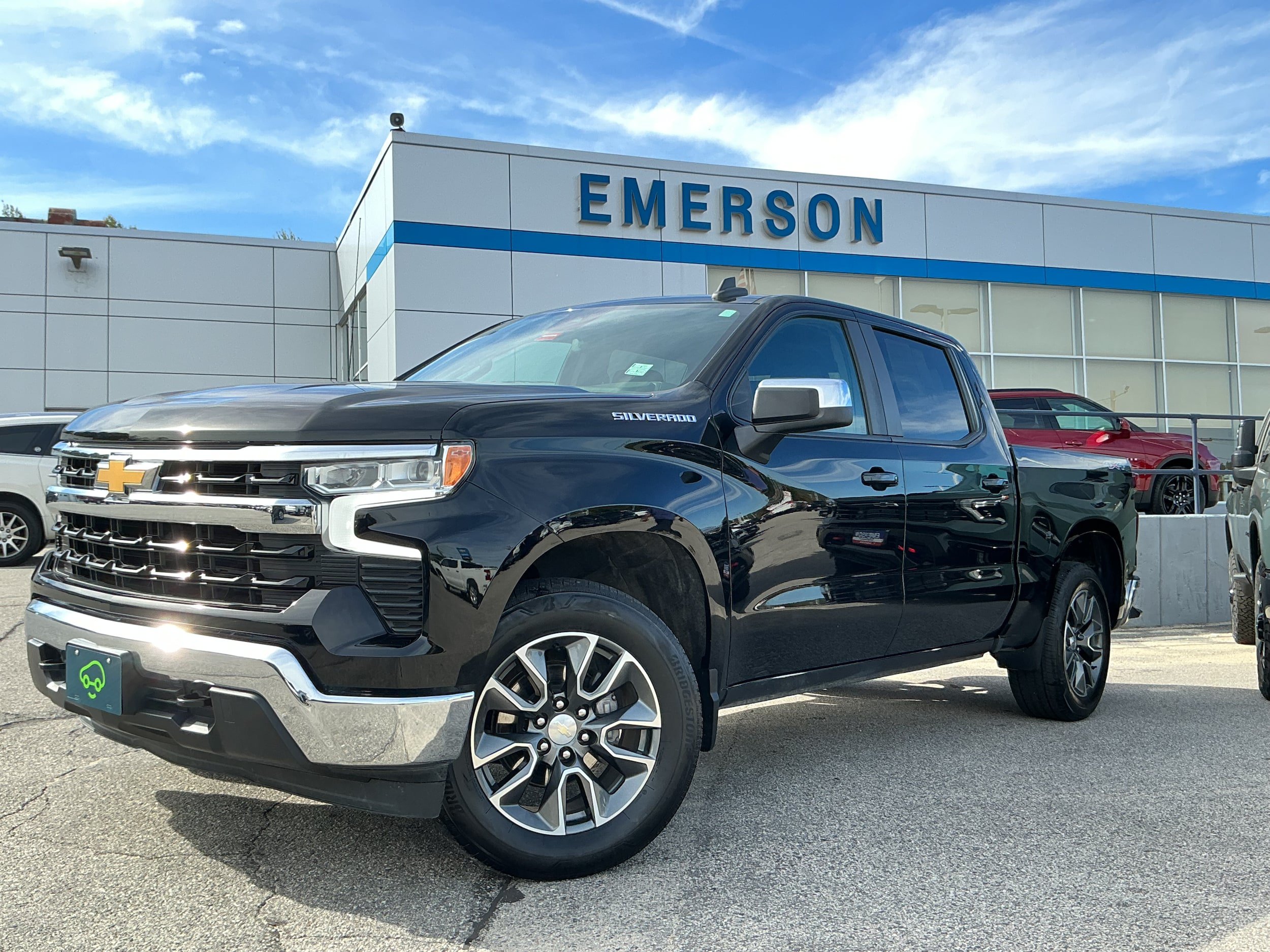 Certified 2023 Chevrolet Silverado 1500 LT AWD/4WD image 1