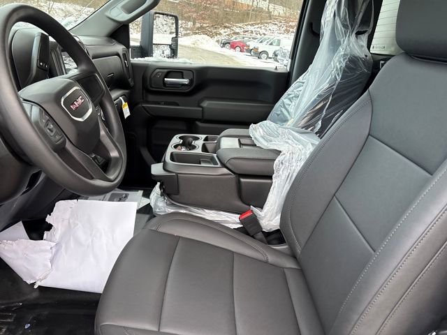 New 2026 GMC Sierra 3500 Pro w/ Convenience Package image 6