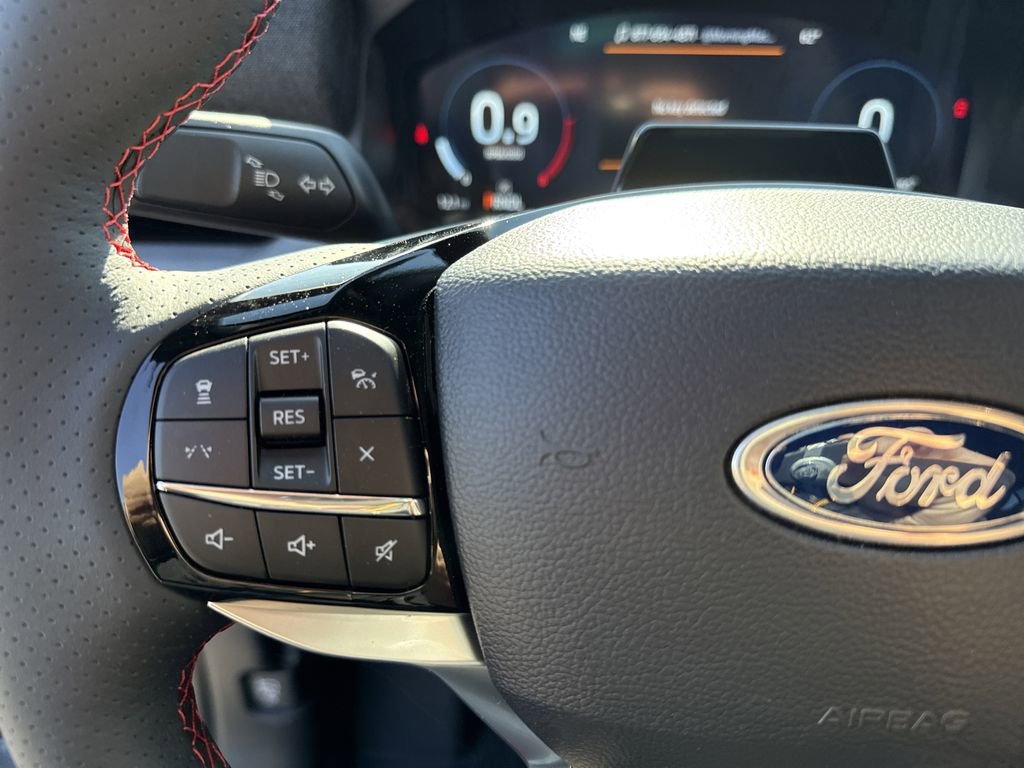 New 2026 Ford Explorer ST-Line w/ ST-Line Street Pack AWD/4WD image 25